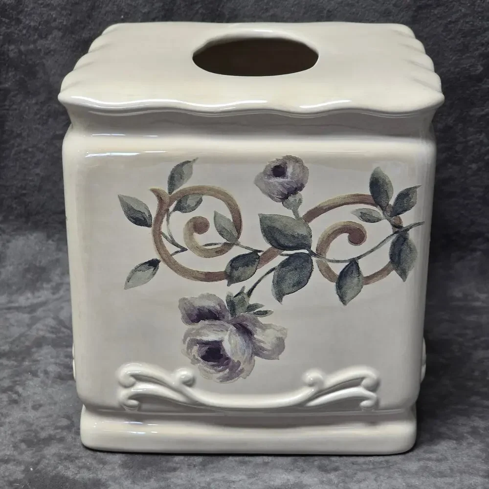 Dillard's Croscill Chambord Ceramic Amethyst Floral Design Tissue Box Cover